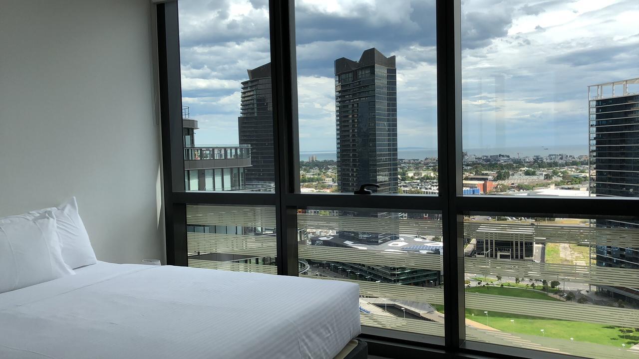 Winston Apartments Docklands Мельбурн Экстерьер фото