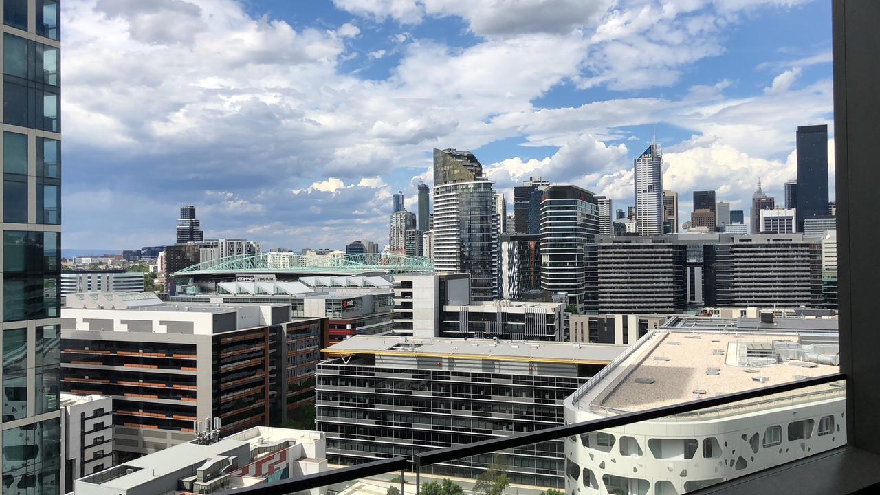 Winston Apartments Docklands Мельбурн Экстерьер фото